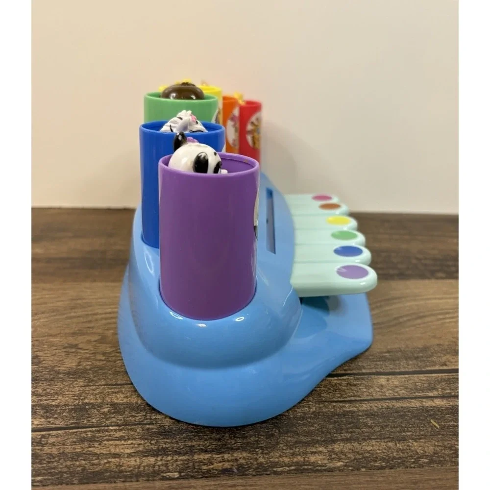 Garanimals Peek A Boo Player Piano Musical Toy Music Keys Pop Up Characters